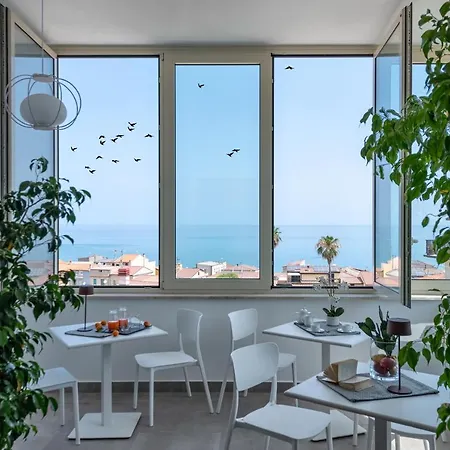 Fiore Di Cappero By Calabria 4*